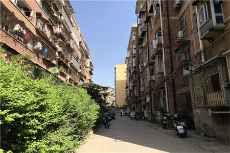 山亭双山西花园3室2厅1卫115平米